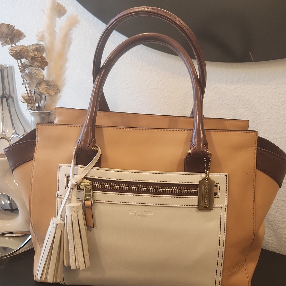 Coach Medium Color block Legacy Tan and Cream Leather Tote Bag w/ hang tag